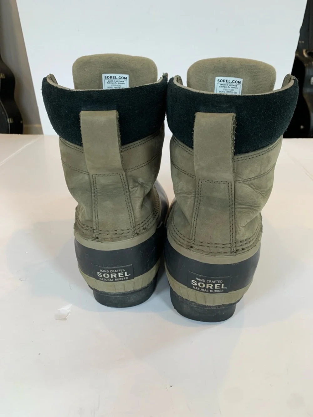 Sorel Cheyanne  II Men’s Size 11 Insulated Waterproof Winter Boots Nori Black